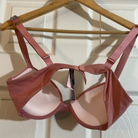 NWT Victoria Secret gemstone strap bra size 36B - Picture 4 of 6